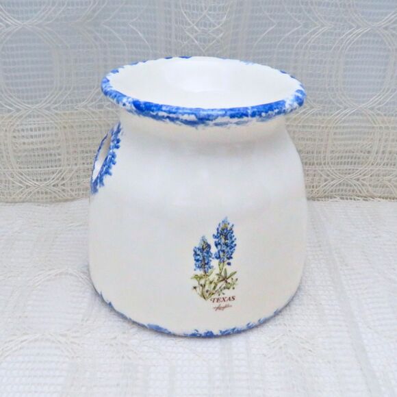 Handmade Ceramic Wax Melter with Bluebonnets, Floral Potpourri Burner - Picture 4 of 7